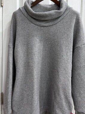 Westwind USA Cowl Neck Sweater XS/S Gray Knit Pullover Pockets Cozy Stretch
